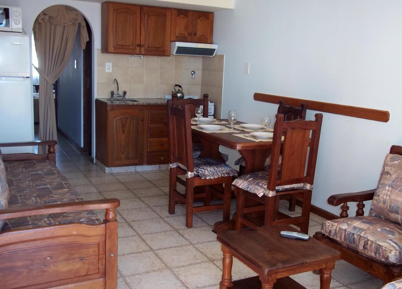 Gemelos Apart Villa Gesell Bagian luar foto